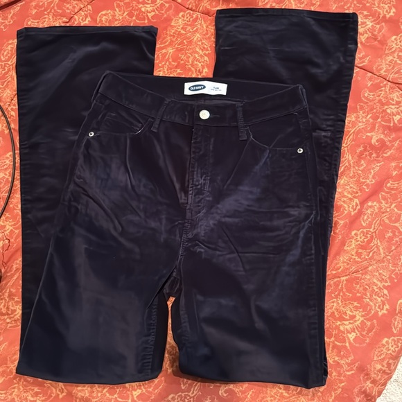 Old Navy Pants - Old Navy Flare VELVET Dark Navy Pants NWOT SIZE 6